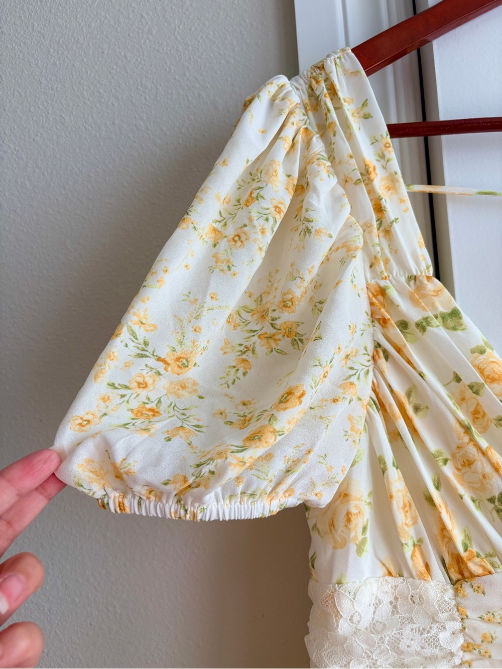 Altar'd State XL White and Yellow Floral Lace-Tier Dress mini ruffles - Picture 5 of 9